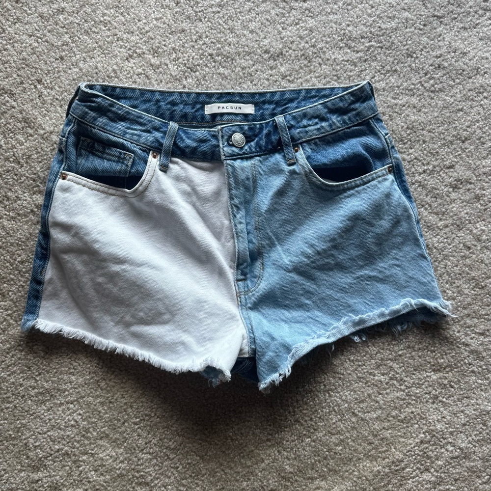 PacSun Women's High Rise Festival Shorts